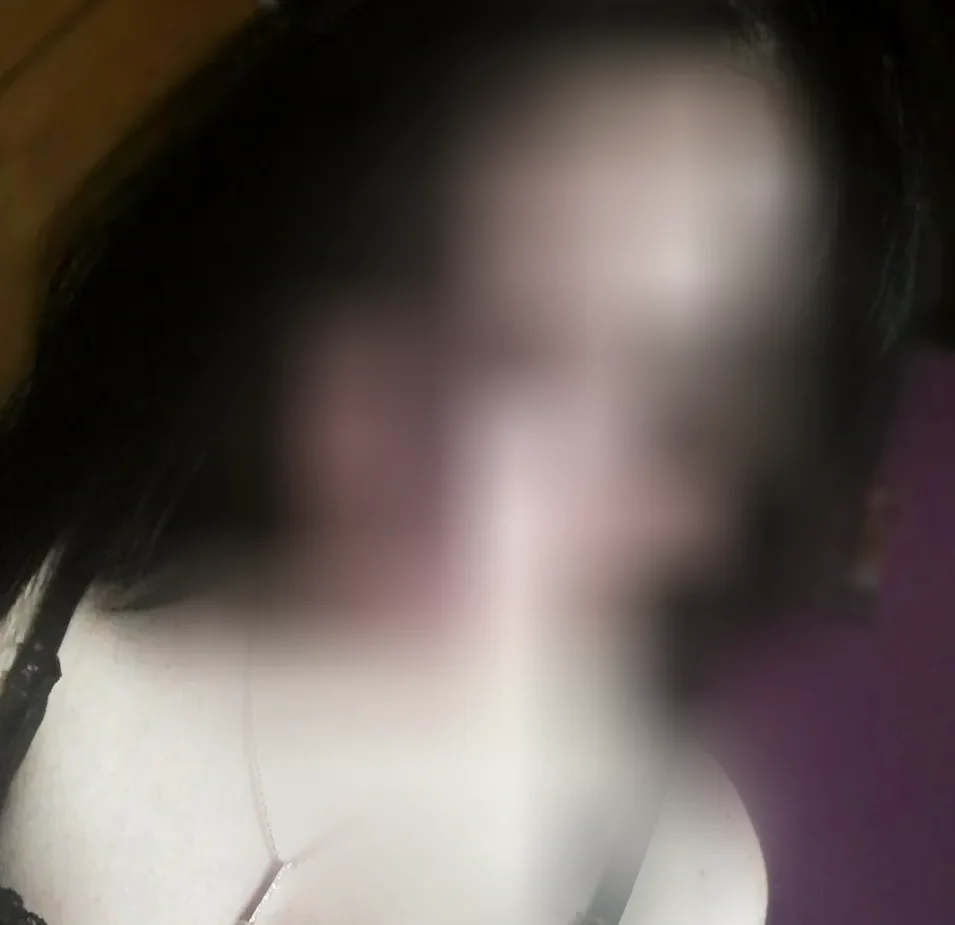 Dilara, 32