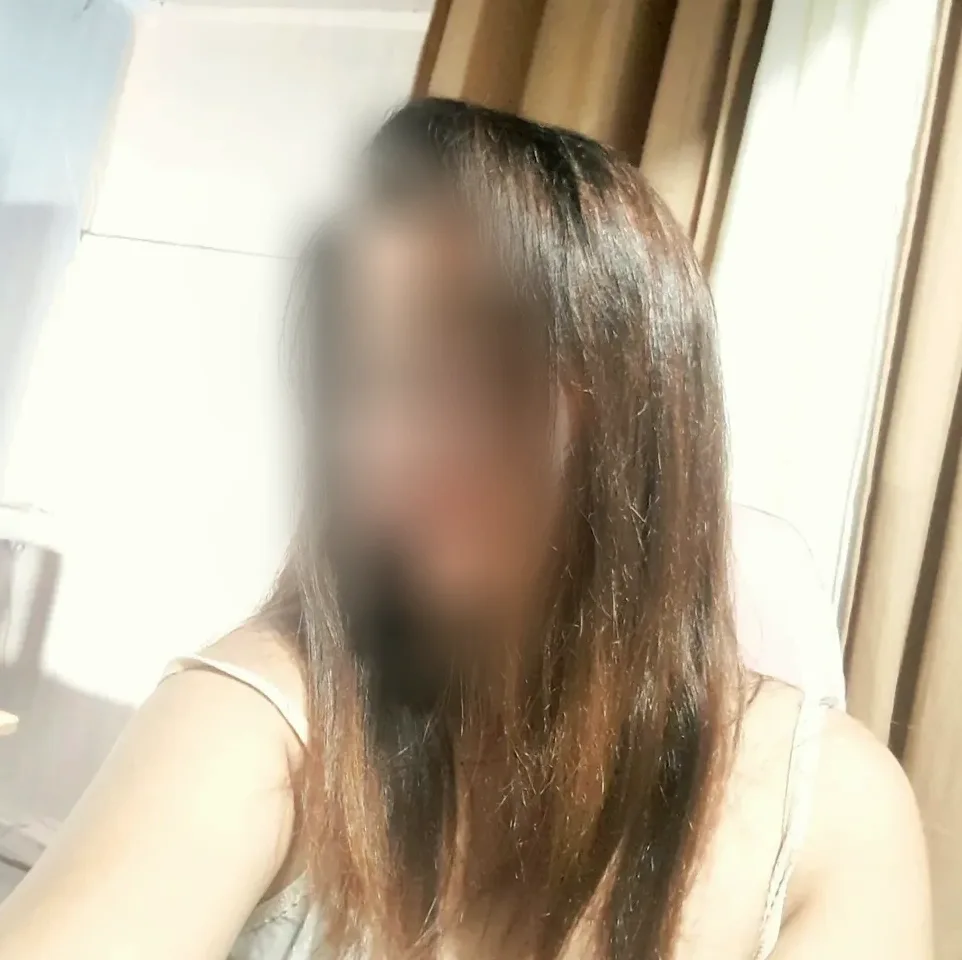 Simone, 34
